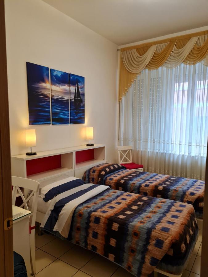 Bed And Breakfast Trestelle Ancona Bagian luar foto